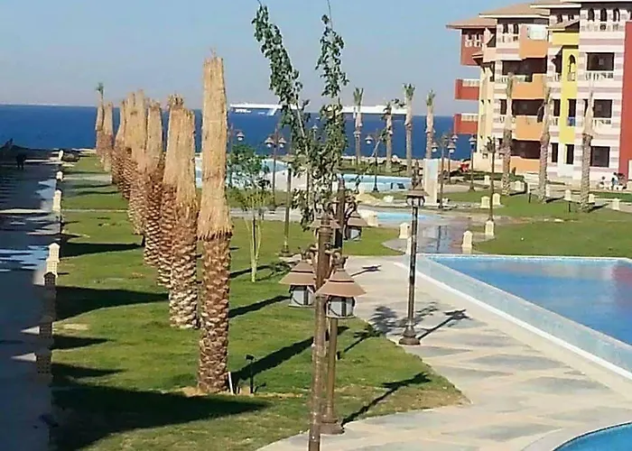 Chalet شاليهات بورتو ساوث بيتش للأسر فقط An *