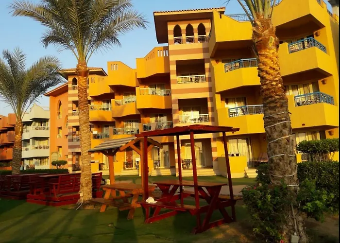 Chalet شاليهات بورتو ساوث بيتش للأسر فقط An *