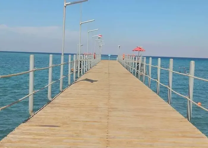 Chalet شاليهات بورتو ساوث بيتش للأسر فقط An *
