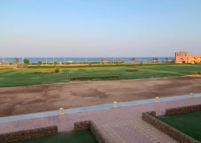 Chalet شاليهات بورتو ساوث بيتش للأسر فقط An *